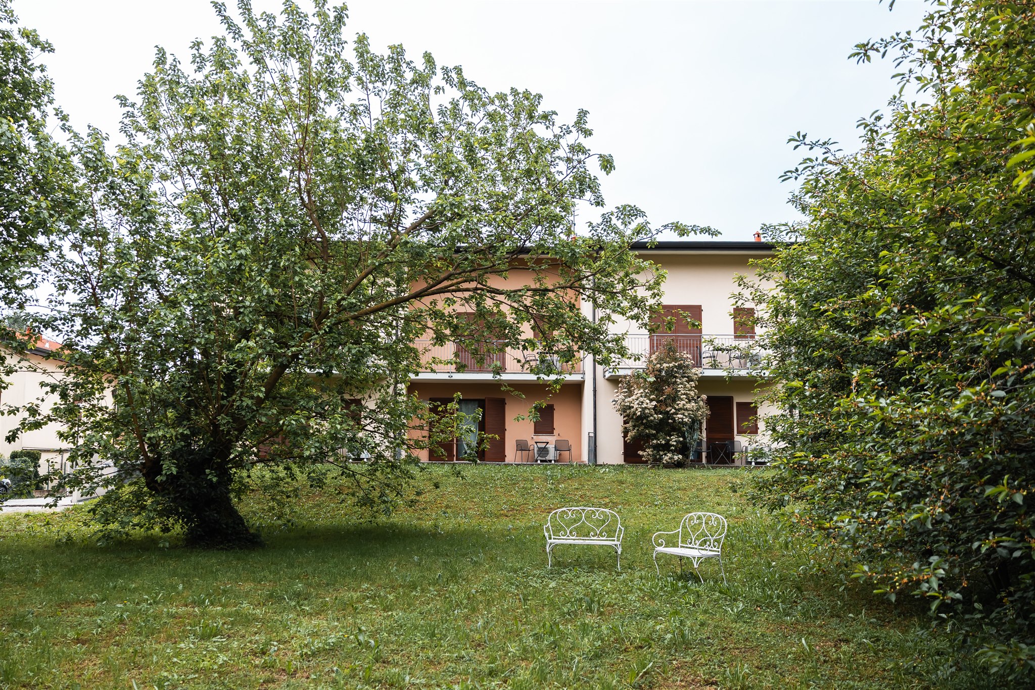 Hotel RossoVino Como — contatti
